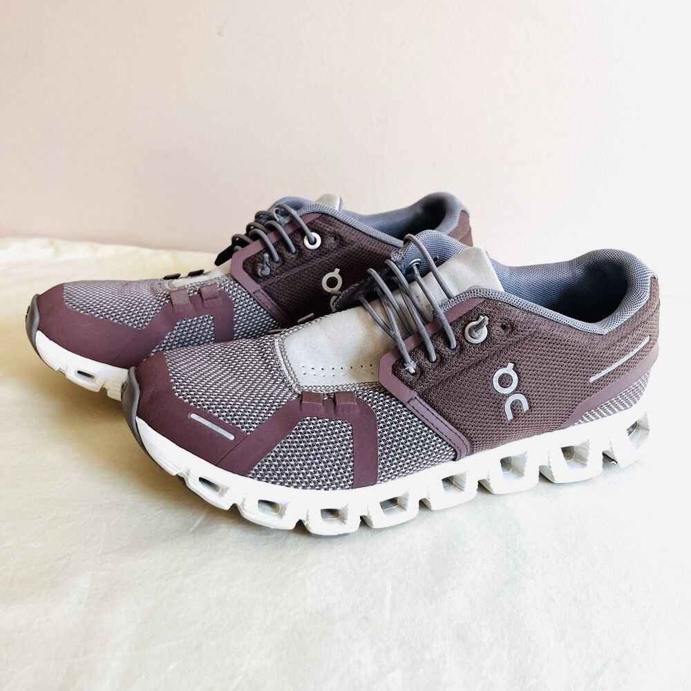 ON Cloud 5 Burgundy Rust And Ice White W - 79-98845, Size 6.5, Mauve